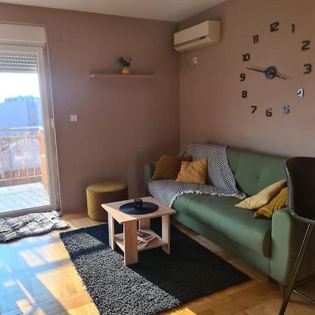 Apartman *Joy* Osijek Exterior photo